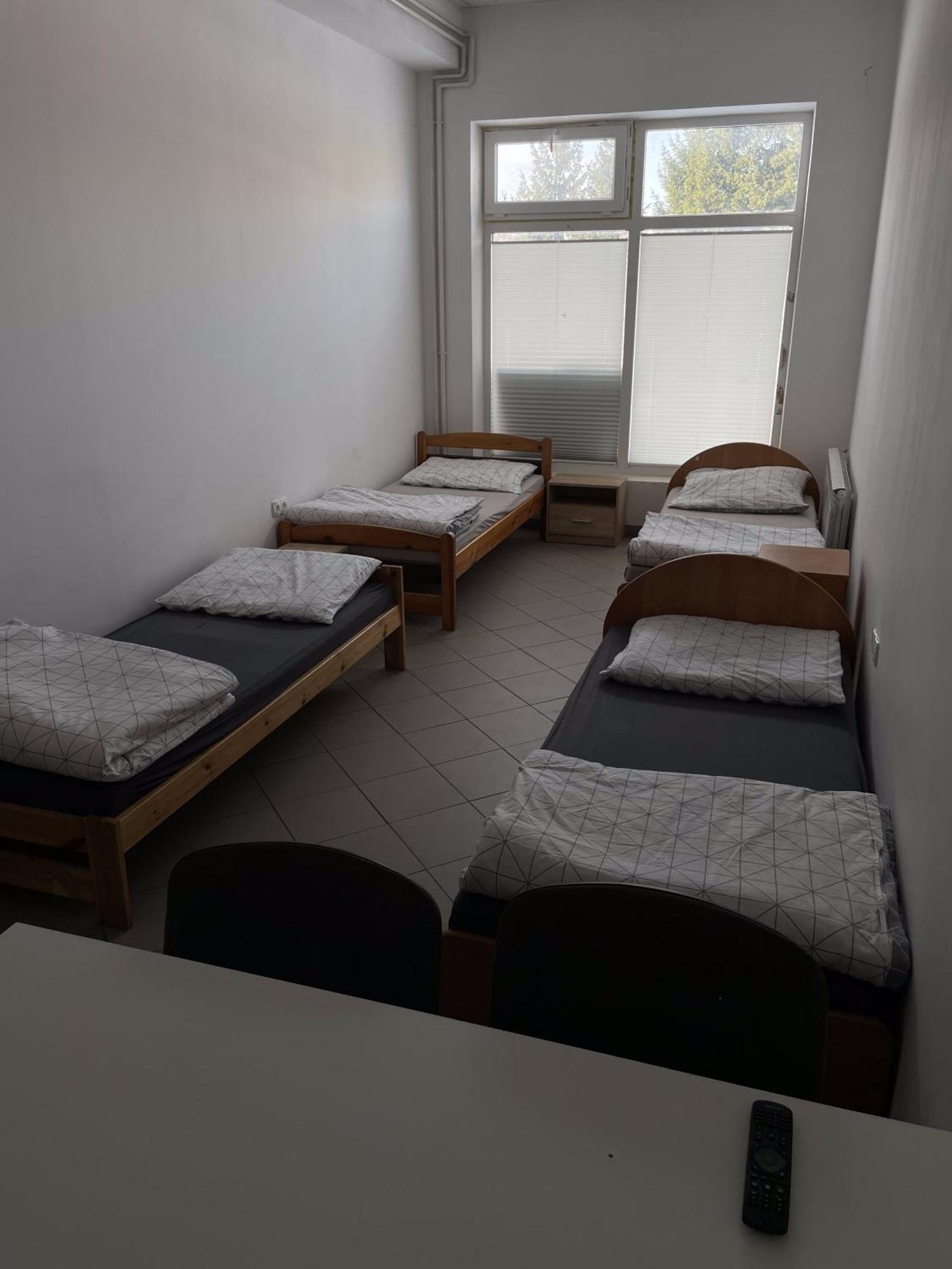 Noclegi Pracownicze Lazur Цеханув Экстерьер фото